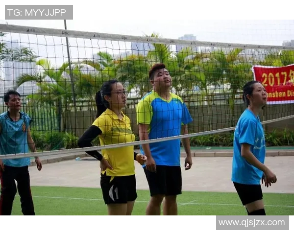 深圳排球队比赛经验深度对比与分析探讨